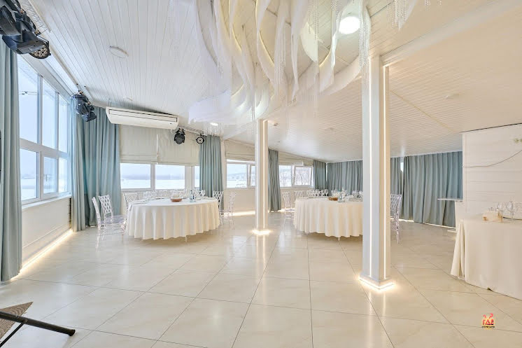 Основной зал в «Ялта» фотография №13