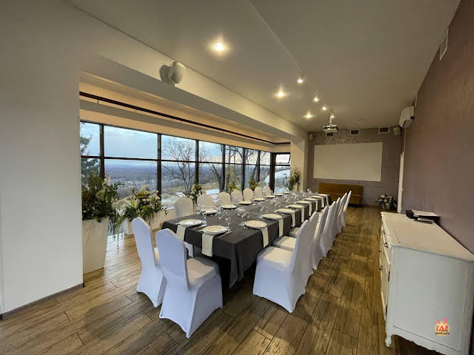 VIP-зал (3 этаж) в «Юна» фотография №9