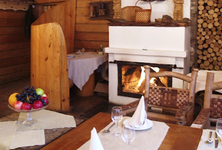 Зал «Кабачок» в Зал «Библиотека»