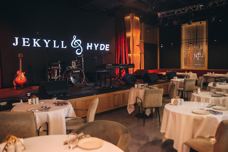 Основной зал в «Джекилл» фотография №16