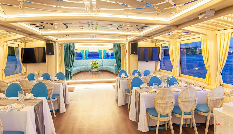 Теплоход "Северное сияние" фотография №3