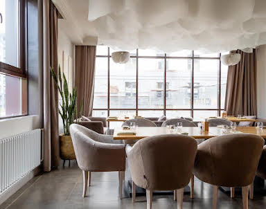  ресторан Divine на Назарбаева