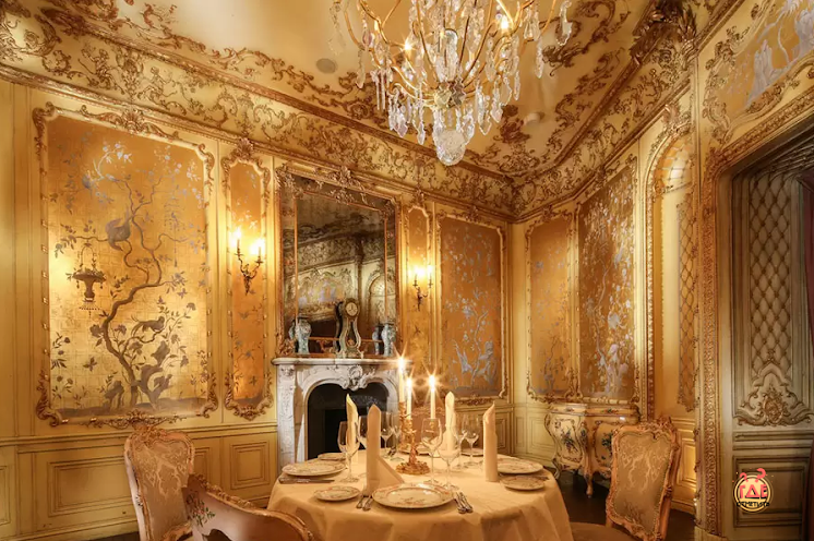 Зал «Золотая клетка» в «Турандот» фотография №10