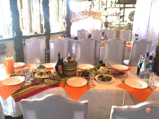 Основной зал в «Самовар» фотография №1