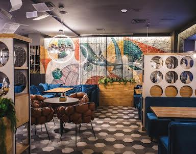  ресторан Едатека на Молодогвардейской