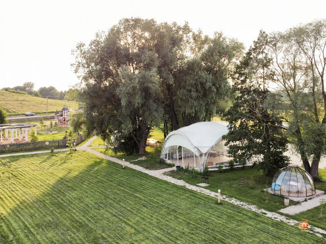 Шатер  «Царский» в «Парк-отель Царская Усадьба «Остров»» фотография №3