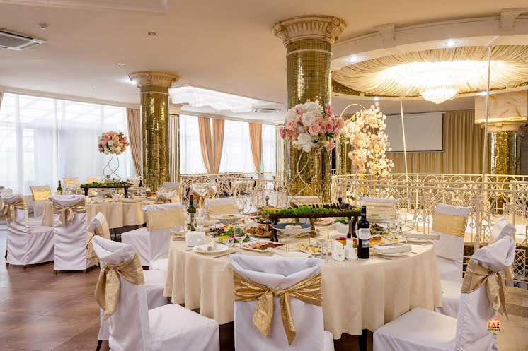 Банкетный зал в «Champagne» фотография №8