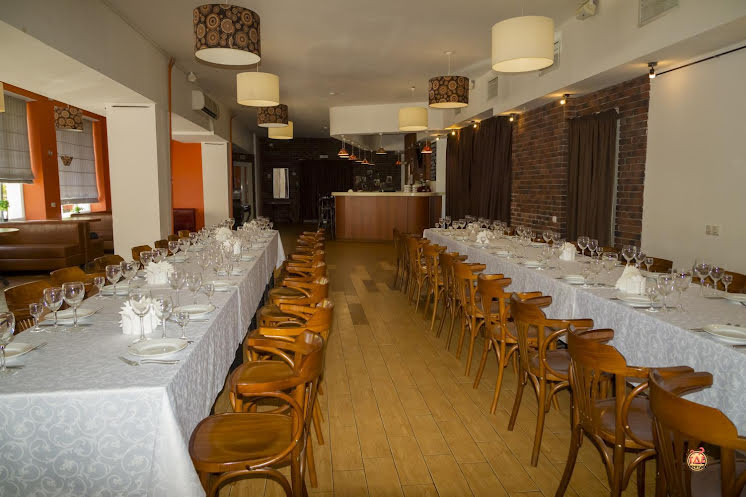 Основной зал в «Bufet» фотография №7