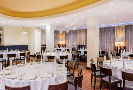 Ресторан «Посол» в Зал «Санкт-Петербург»