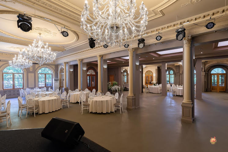 Основной зал  в «Александровский парк» фотография №7