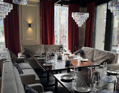  ресторан Everest