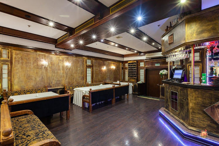 Большой зал в «Люкс» фотография №17