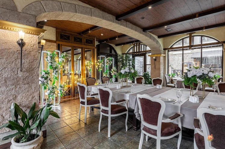 Зал «Свои люди» в «Парк-Отель Троя» фотография №9