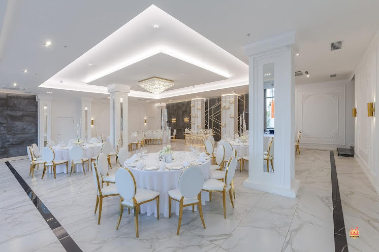 Зал «Фьюжн» в «2 Перца на Николаевском проспекте» фотография №1