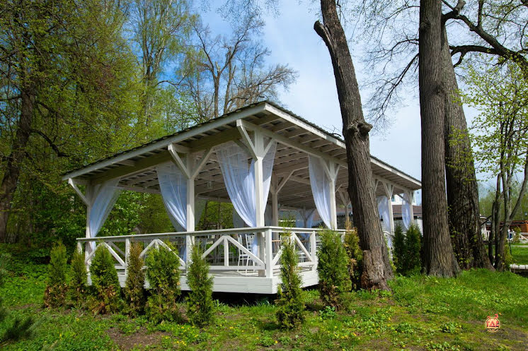 Открытая веранда «Царская Трапеза» в «Усадьба «Гребнево»» фотография №4