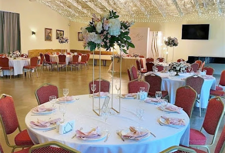 Зал Theatre Hall в Зал Gastroly