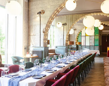 Новый год в MiraGrill