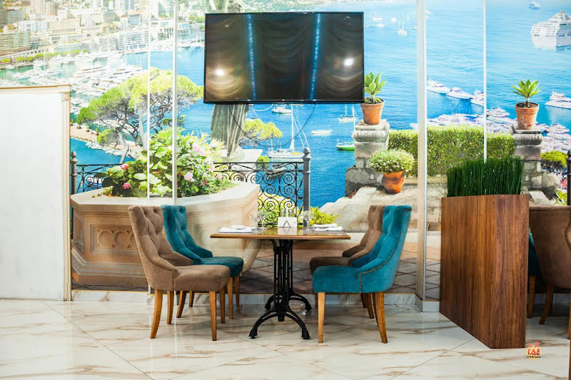 White hall фотография №14