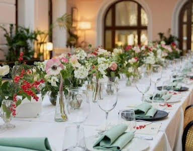  ресторан 12 Grand Cafe