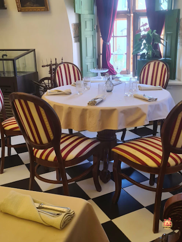 Основной зал в «Mein Herz» фотография №4