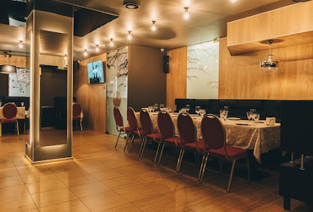 Основной зал в Основной зал