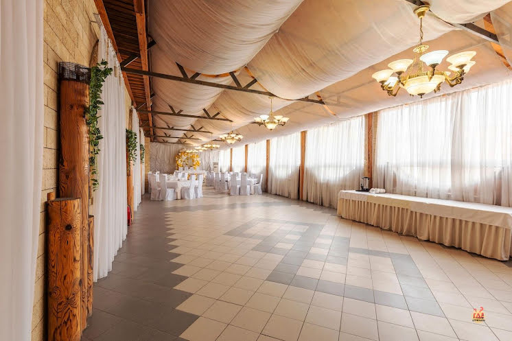 Основной зал  в «Замок» фотография №3