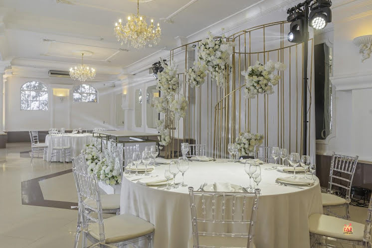  Царский зал в «Мир у Озера» фотография №5