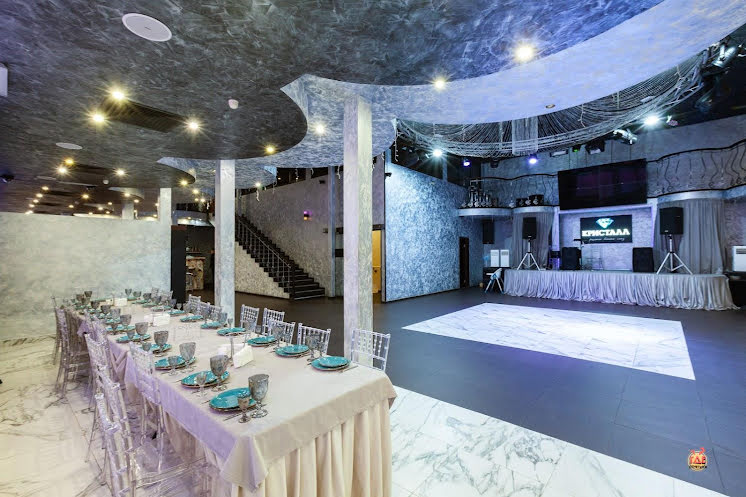 Основной зал  в «Кристалл» фотография №17