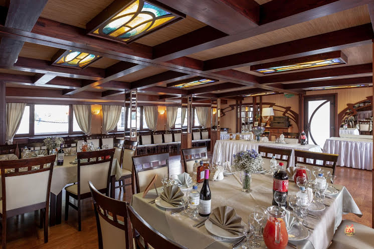 Банкетный зал в «Анна Каренина» фотография №6