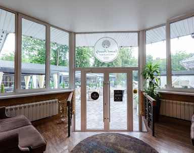  ресторан Гранд Фэмили