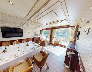  ресторан Yacht Event