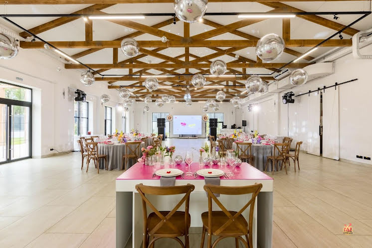 Основной зал  в «АМБАР ХОЛЛ» фотография №7