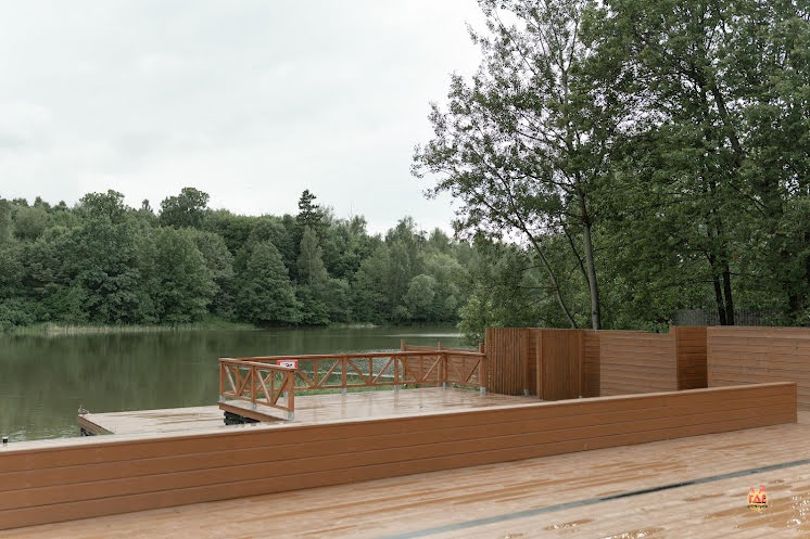 Шатер у озера в «Гребнево» фотография №18