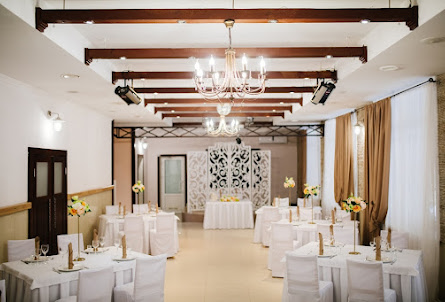 Ресторан «Глобус» в Банкетный зал «Серебро»