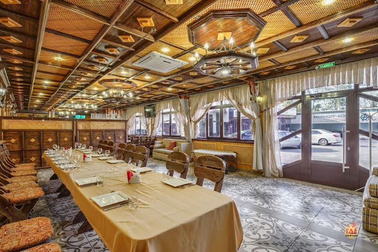 Деревянное кафе в «La Veranda» фотография №1