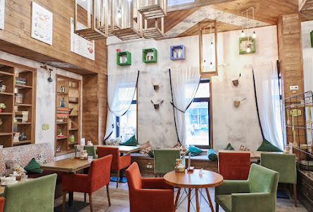 Основной зал в Зал «Уютная гостиная»