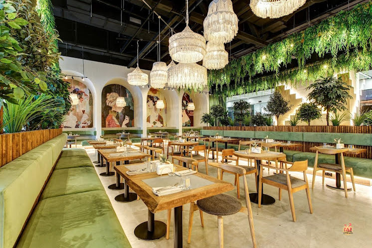 Основной зал в «Кукуруза в Мурино» фотография №6