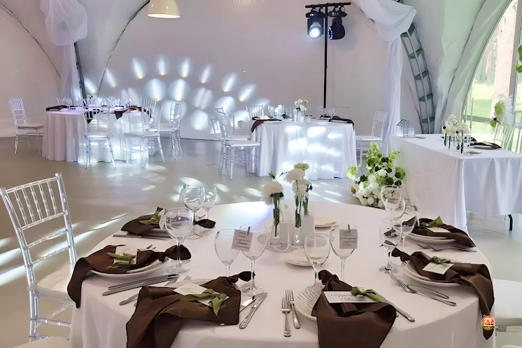 Банкетный шатер в «Bliss Hall» фотография №7