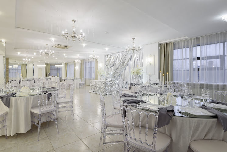 Основной зал  в «Серебро» фотография №1