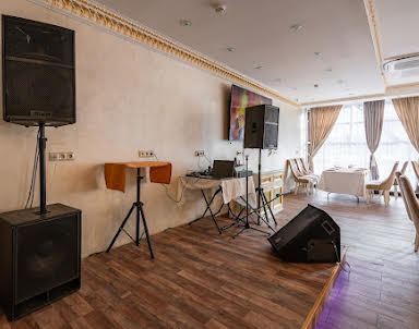 Свадьба в Кристалл