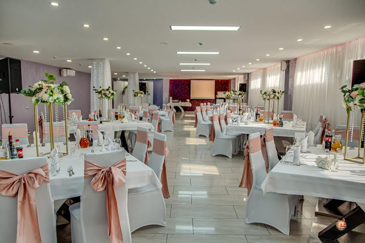 Основной зал в «Banquet room» фотография №12