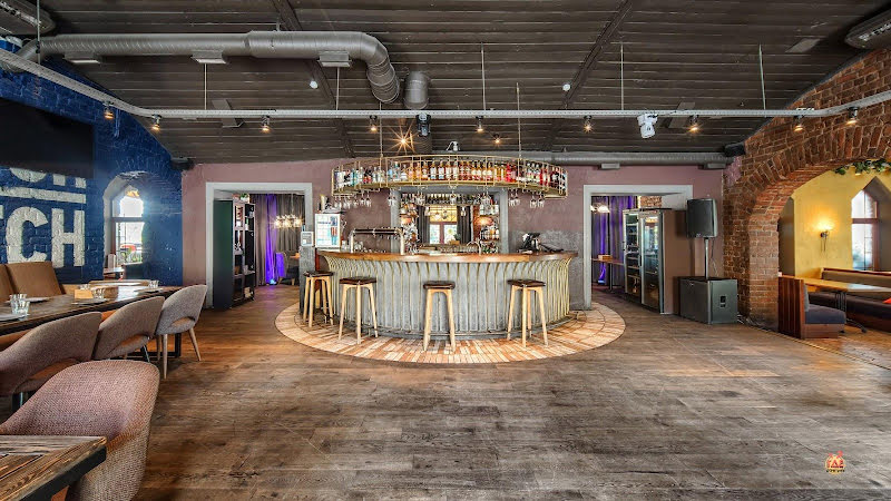 Butch&Dutch на Нижневолжской набережной фотография №5