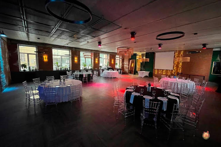 Банкетный зал в «Food Factory loft на Коммунистической» фотография №11