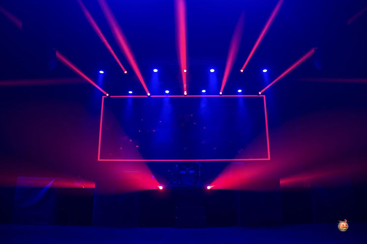 Основной зал  в «BASE SPB» фотография №1