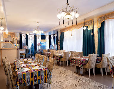  ресторан Регистан