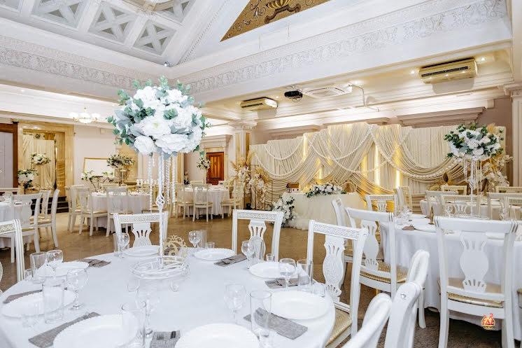 Основной зал  в «На Пушкина» фотография №16