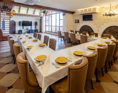 Свадьба в Подворье замка