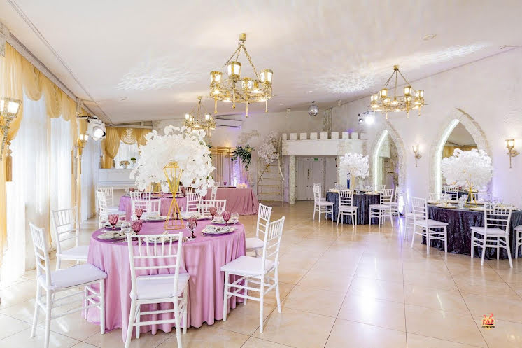 Зеркальный зал в «Кирочный двор» фотография №5