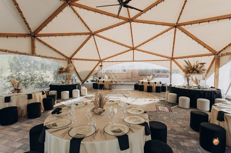 Большой шатер  в «Белый колодец» фотография №3