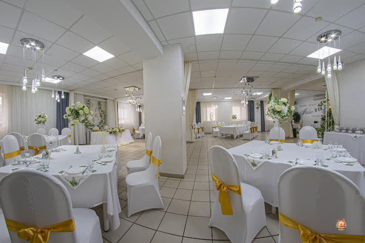 Большой зал  в «Праздничный» фотография №12